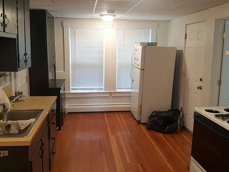 198A Park Ave #1 — Photo 19