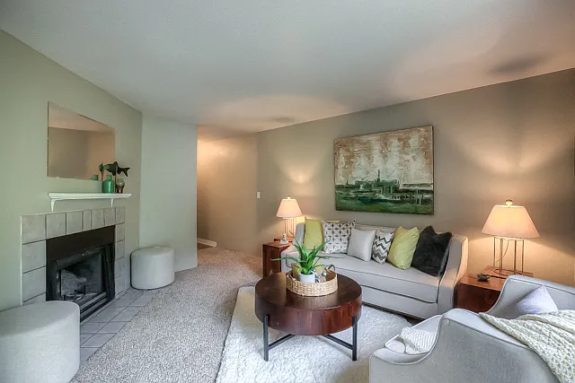 Waverly Gardens Apartments — Photo 9
