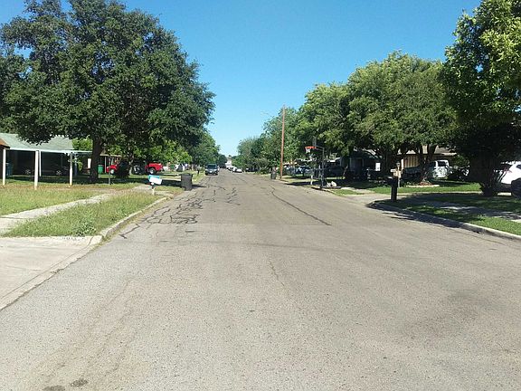 4th image of 8011 Latigo Dr