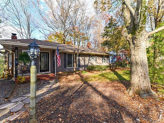 2nd image of 2528 Fernwood Dr