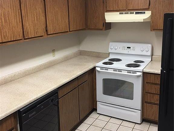 4th image of 1303 Darlene Way APT 304C