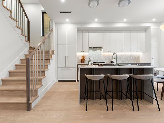 3rd image of 2735 Eton St #2