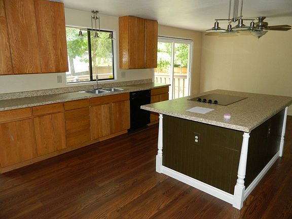 4th image of 6914 43rd Street Ct NW