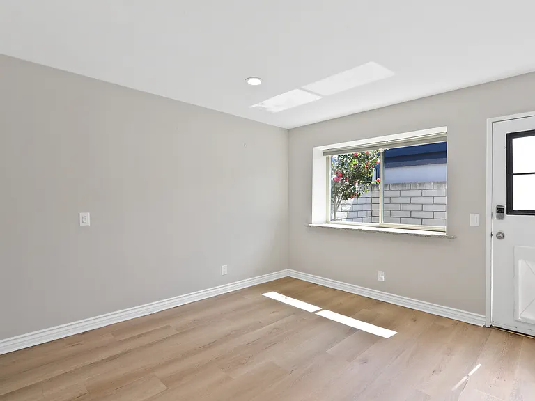 4735 Cielo Dr #146 — Photo 9