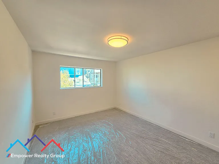 1512 Mozart St #F — Photo 7