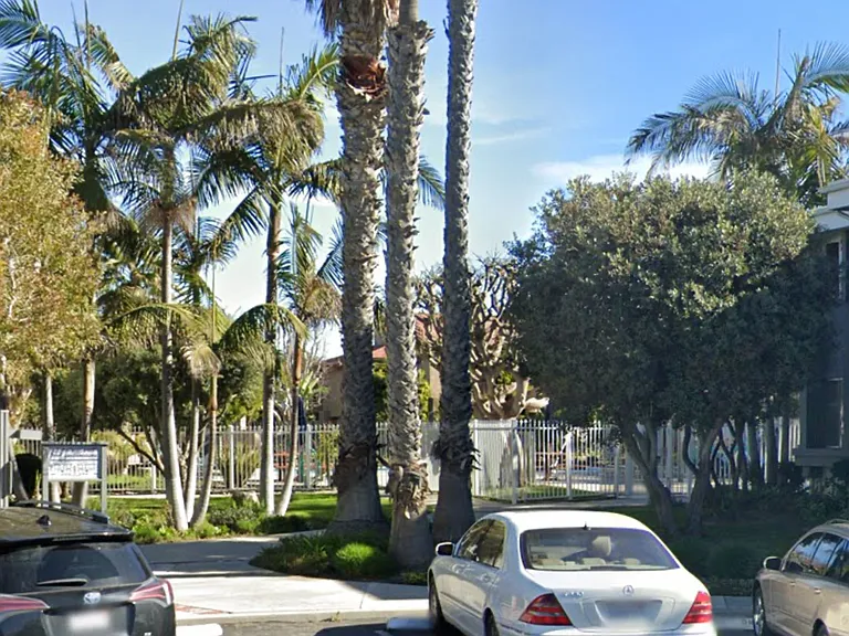 16972 Pacific Coast Hwy #104 — Photo 25