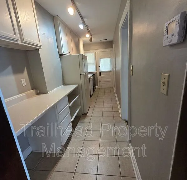 1807 W 41st St #2W — Photo 9