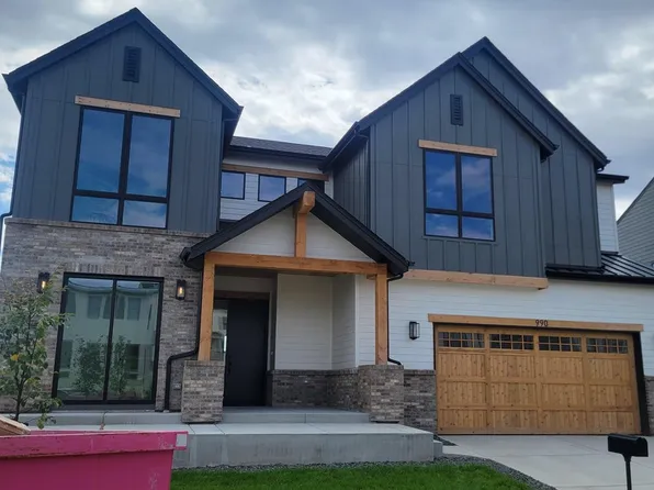 990 Arapahoe Cir, Louisville, CO 80027