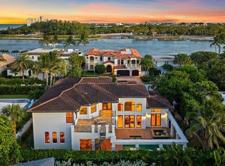 136 Lighthouse Dr, Jupiter Inlet Colony, FL 33469