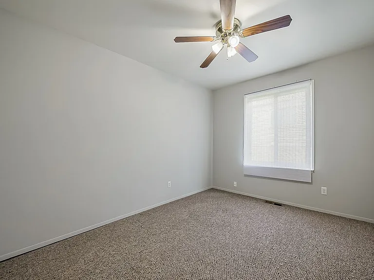 19513 Pollyanna Dr — Photo 28