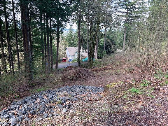 5th image of 0 SE Summit Road