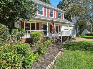 215 Admiral Ct, Hampton, VA 23669