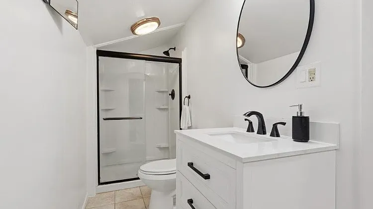 15004 Dufief Dr — Photo 18