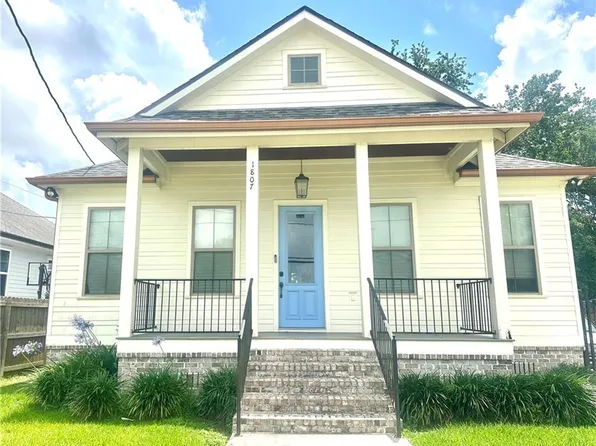 1807 Center St, Arabi, LA 70032