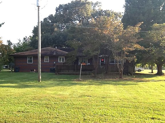 4th image of 10709 Green St