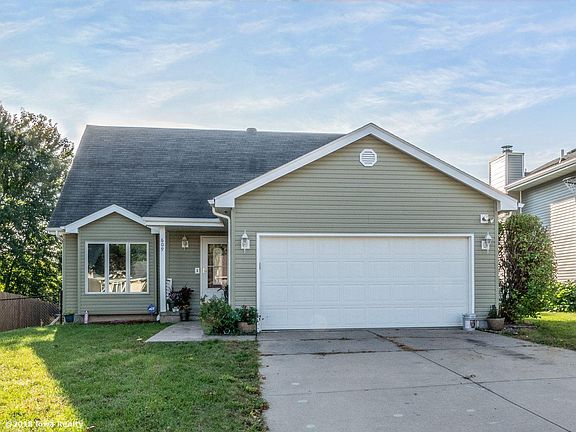 3rd image of 609 55th St