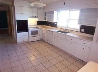216 Berry Blvd, Rapid City, SD 57702