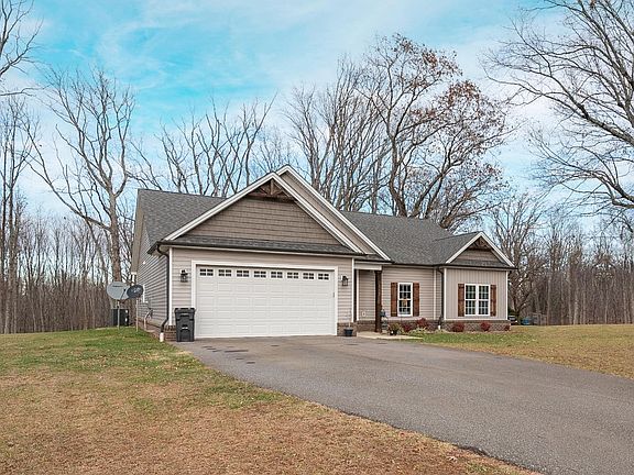 2nd image of 1258 Gladden Cir