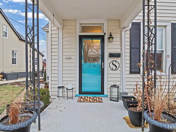 5th image of 341 Stafford St