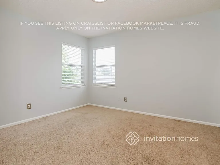 4873 Victoria Chase Ct — Photo 10