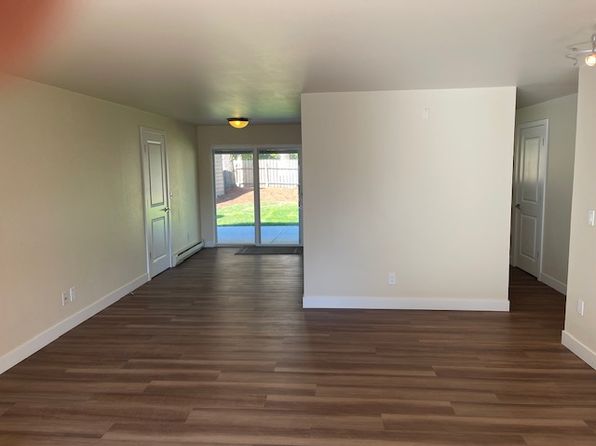 5648 S 324th Pl