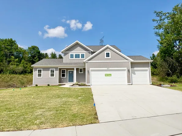 5871 Valley Point Dr SE, Caledonia, MI 49316