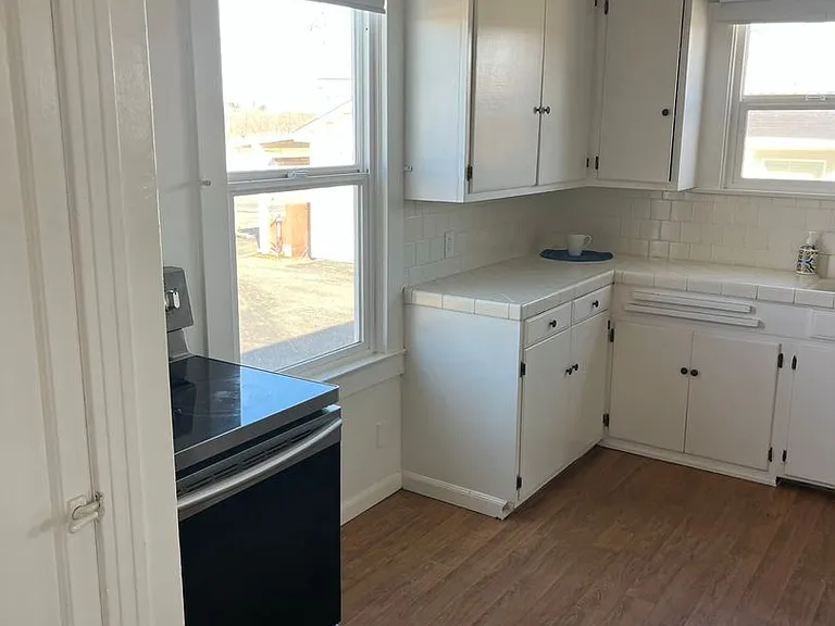 3636 N Beecher Rd — Photo 3