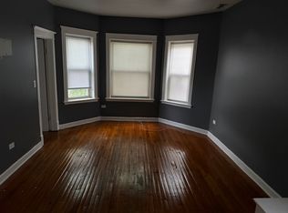 4901 W Gladys Ave APT 2, Chicago, IL 60644