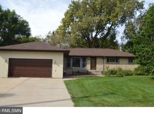 2707 Noel Dr, Little Canada, MN 55117