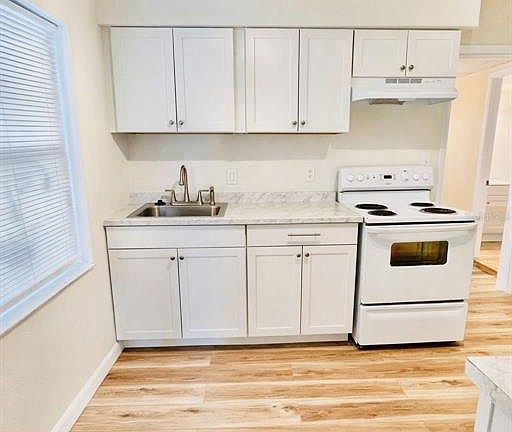 4th image of 2507 N Armenia Ave