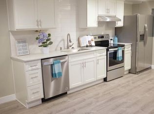 2530 71st Ave SE, Mercer Island, WA 98040