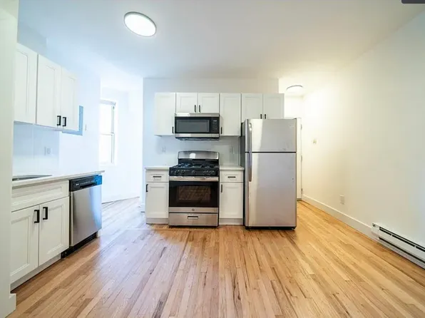 163 3rd Street image 3 of 10