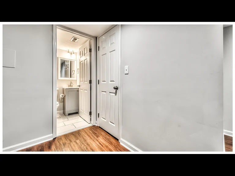 3336 W Caton Ave — Photo 20