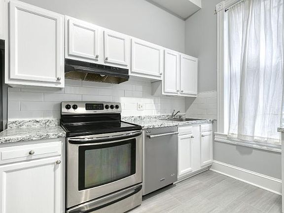 3rd image of 1710 Saint Paul St APT 102
