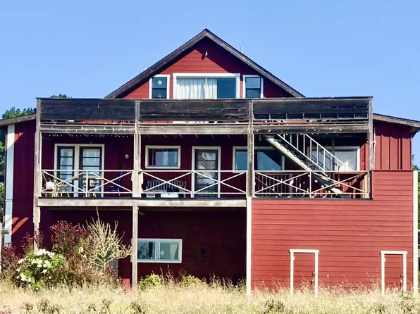 10551 Kasten St, Mendocino, CA 95460