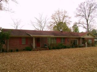 113 Young Ave, Calhoun City, MS 38916
