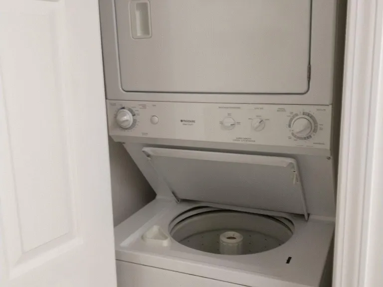 Washer/dryer combo
