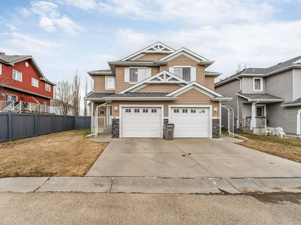 5101 Soleil Blvd #10, Beaumont, AB T4X 0E3