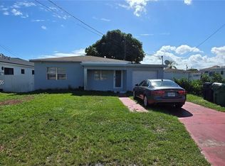 12140 SW 218th St, Miami, FL 33170