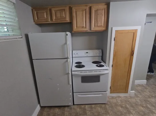 213 E Coatsville Ave #B, Salt Lake City, UT 84115