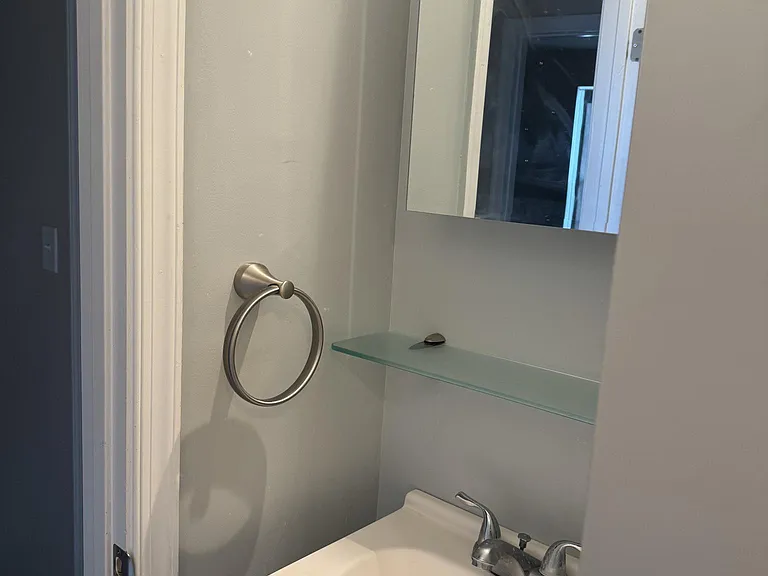 304 Susan Cir — Photo 15