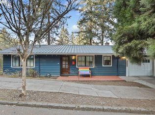 3859 NW Thurman St, Portland, OR 97210