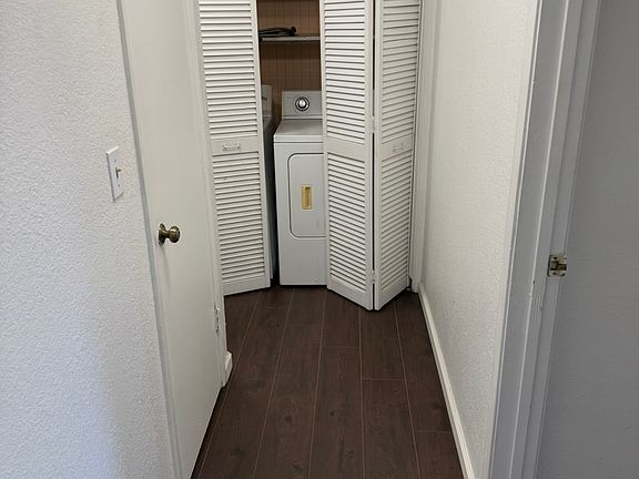 5th image of 1190 S Winery Ave #2800
