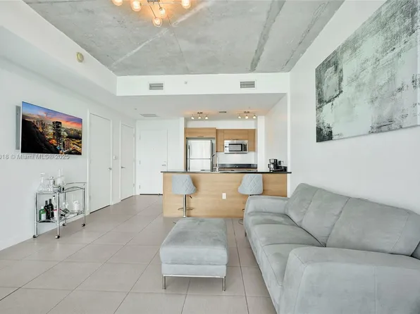 3301 NE 1st Ave APT H2205, Miami, FL 33137