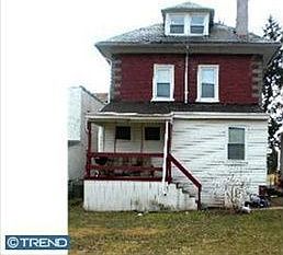 2nd image of 329 E Basin St