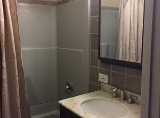 3331 N Kenmore Ave #3, Chicago, IL 60657