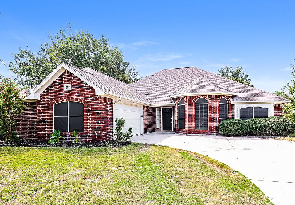 1st image of 2505 Coffey Dr