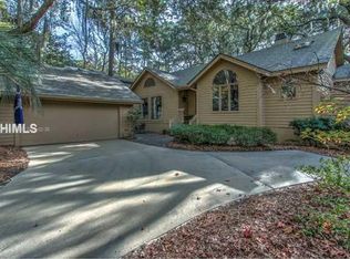 3 Pine Ct, Hilton Head, SC 29928
