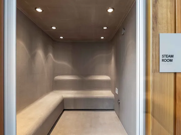 565 Broome Street image 21 of 24