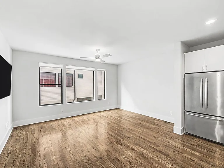 1814 Wedgewood Ave — Photo 7